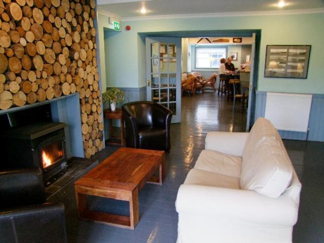 The Colonsay Hotel Isle of Colonsay エクステリア 写真